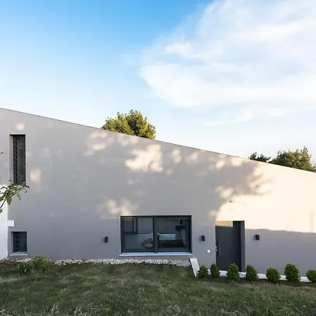 #luxlikehome Theeta Elia * Metamorfosi (Sithonia)