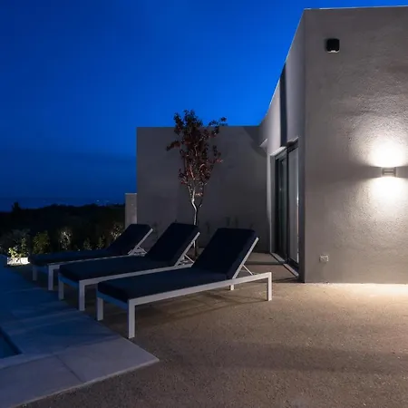 #luxlikehome Theeta Elia Villa *